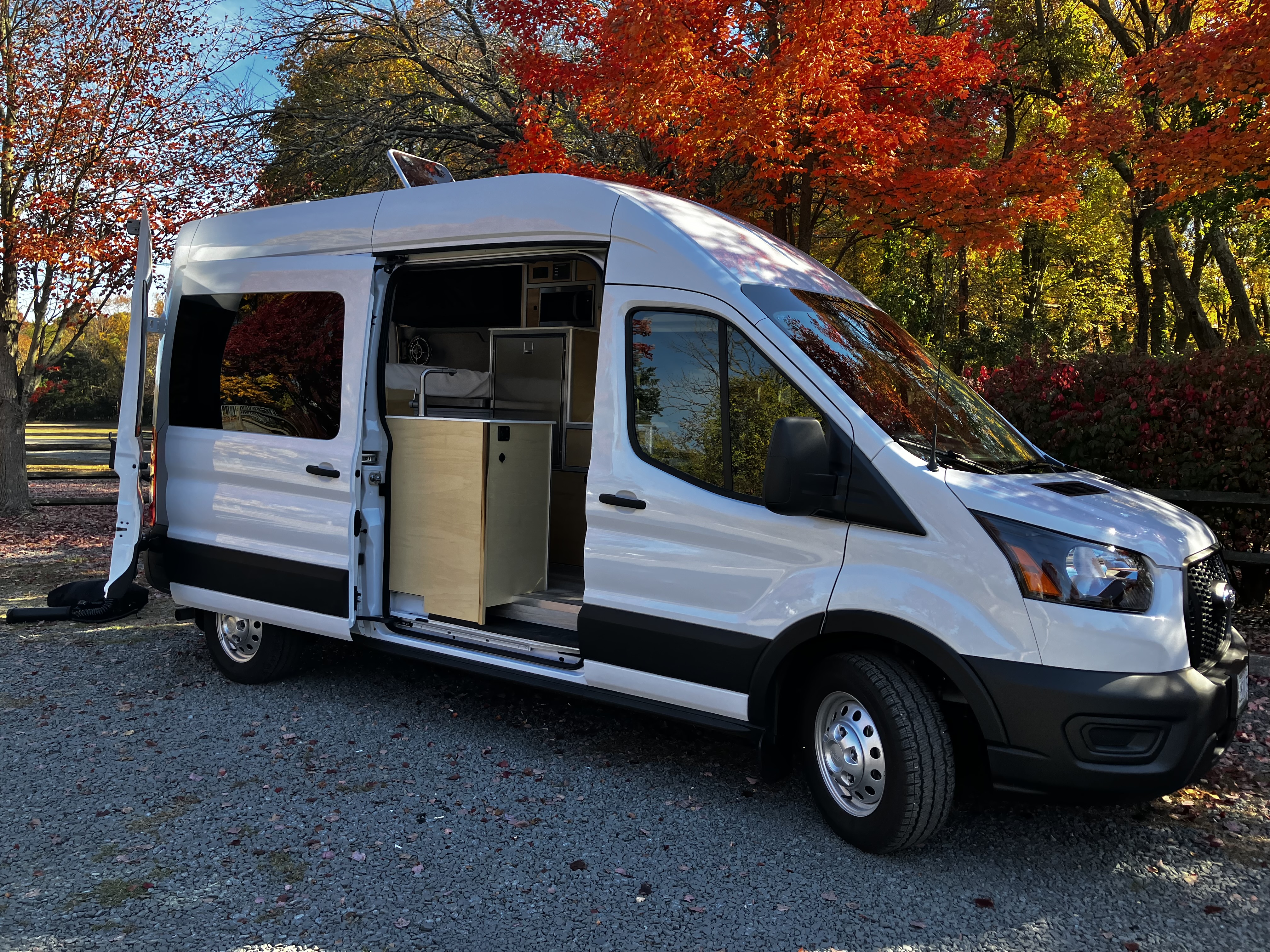 FORD TRANSIT AWD